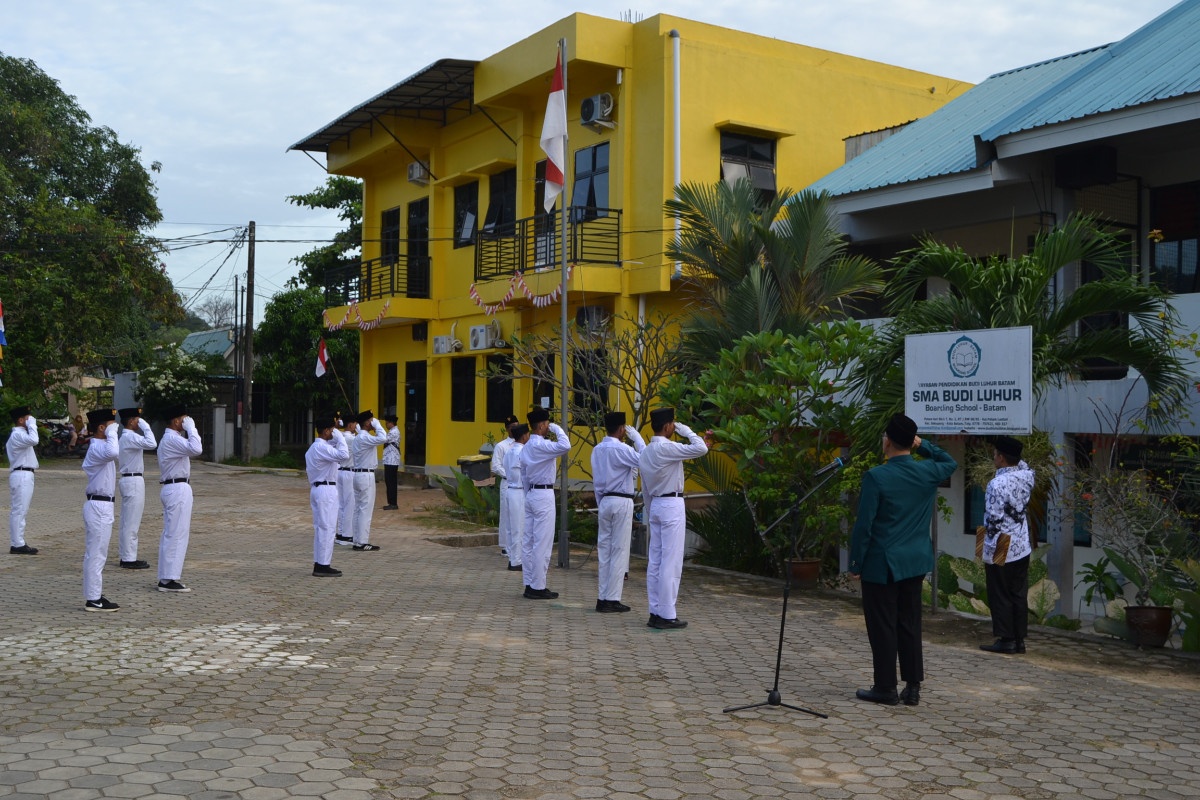 Upacara Bendera 17 Agustus 2024 Semangat Kemerdekaan dan Kebersamaan