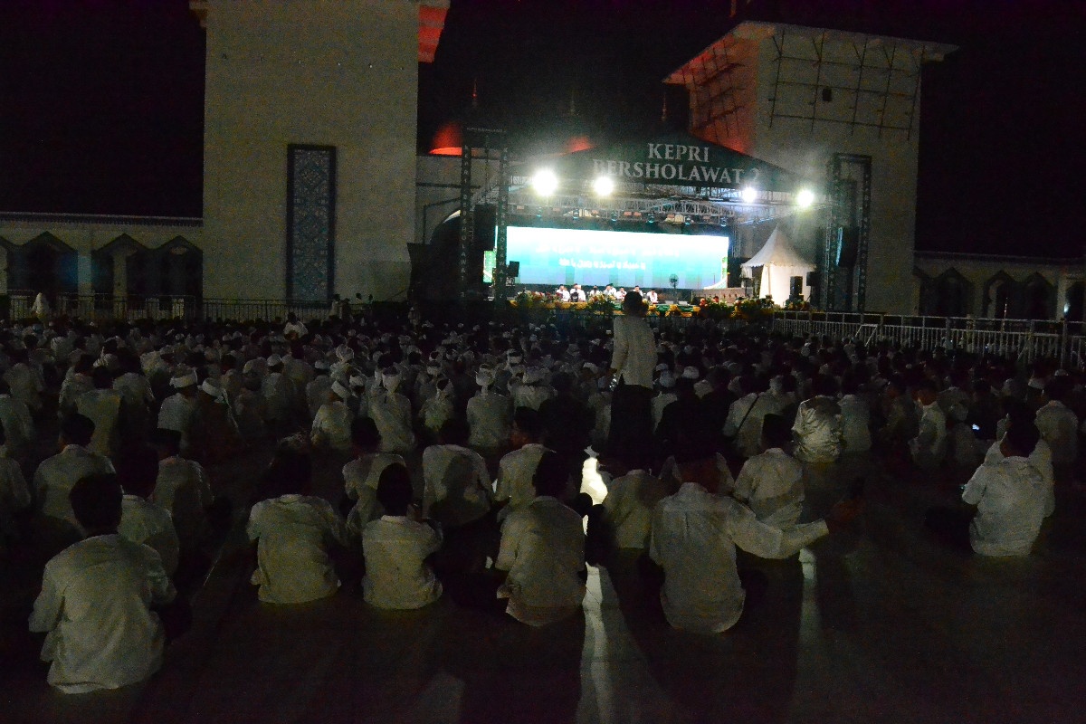 Kepri Bersalawat II Mempererat Ukhuwah Umat di Batam